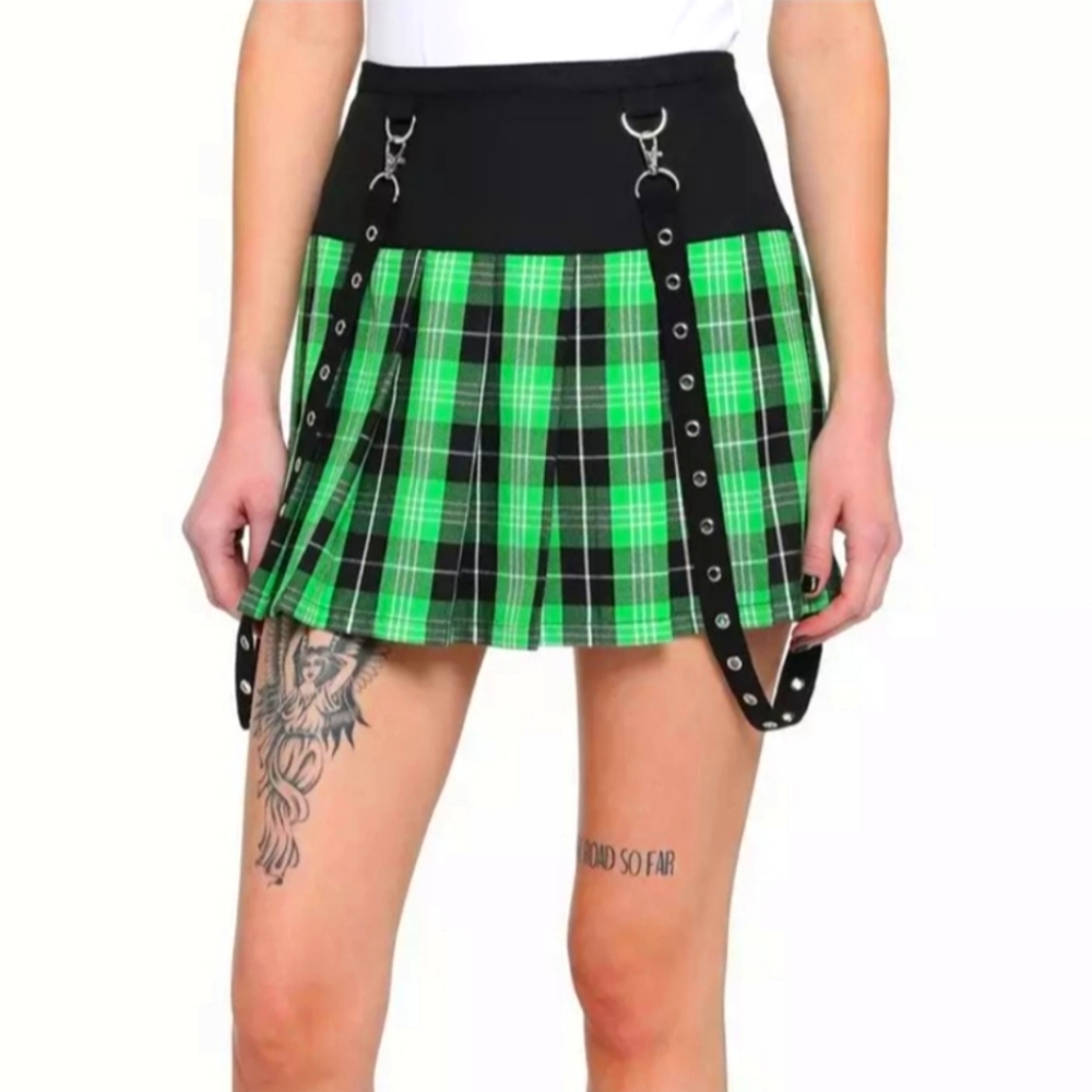 Nwt hot topic plaid punk pleated schoolgirl skirt